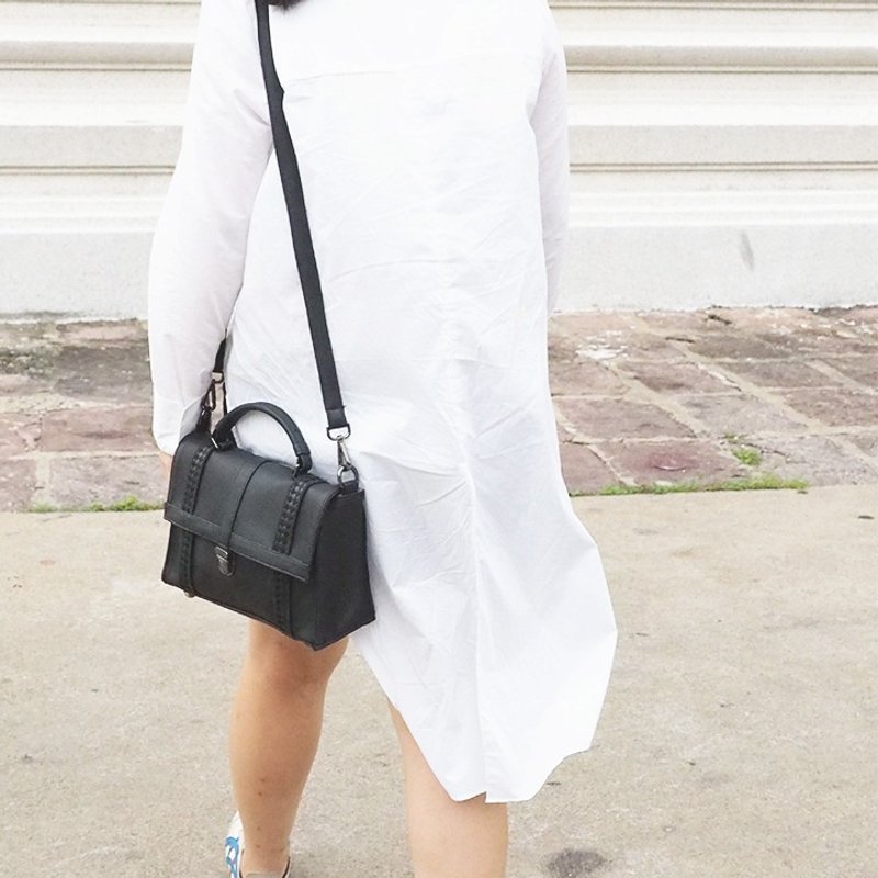 Mini Blacknoir Cover Bag (M) - 侧背包/斜挎包 - 真皮 黑色