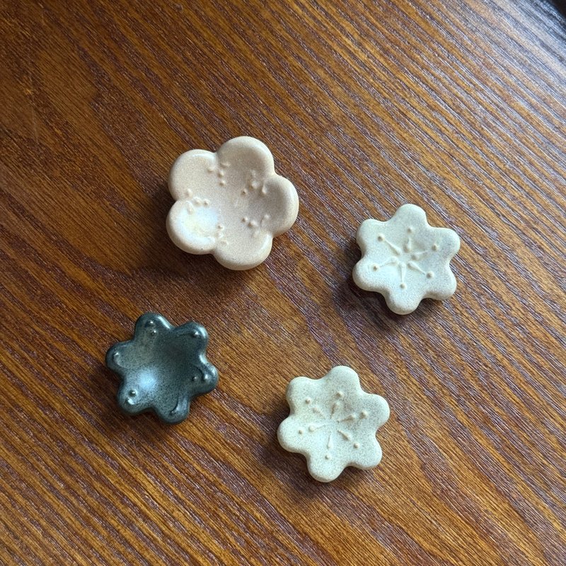 茶席、点心匙置 - 摆饰 - 陶 白色