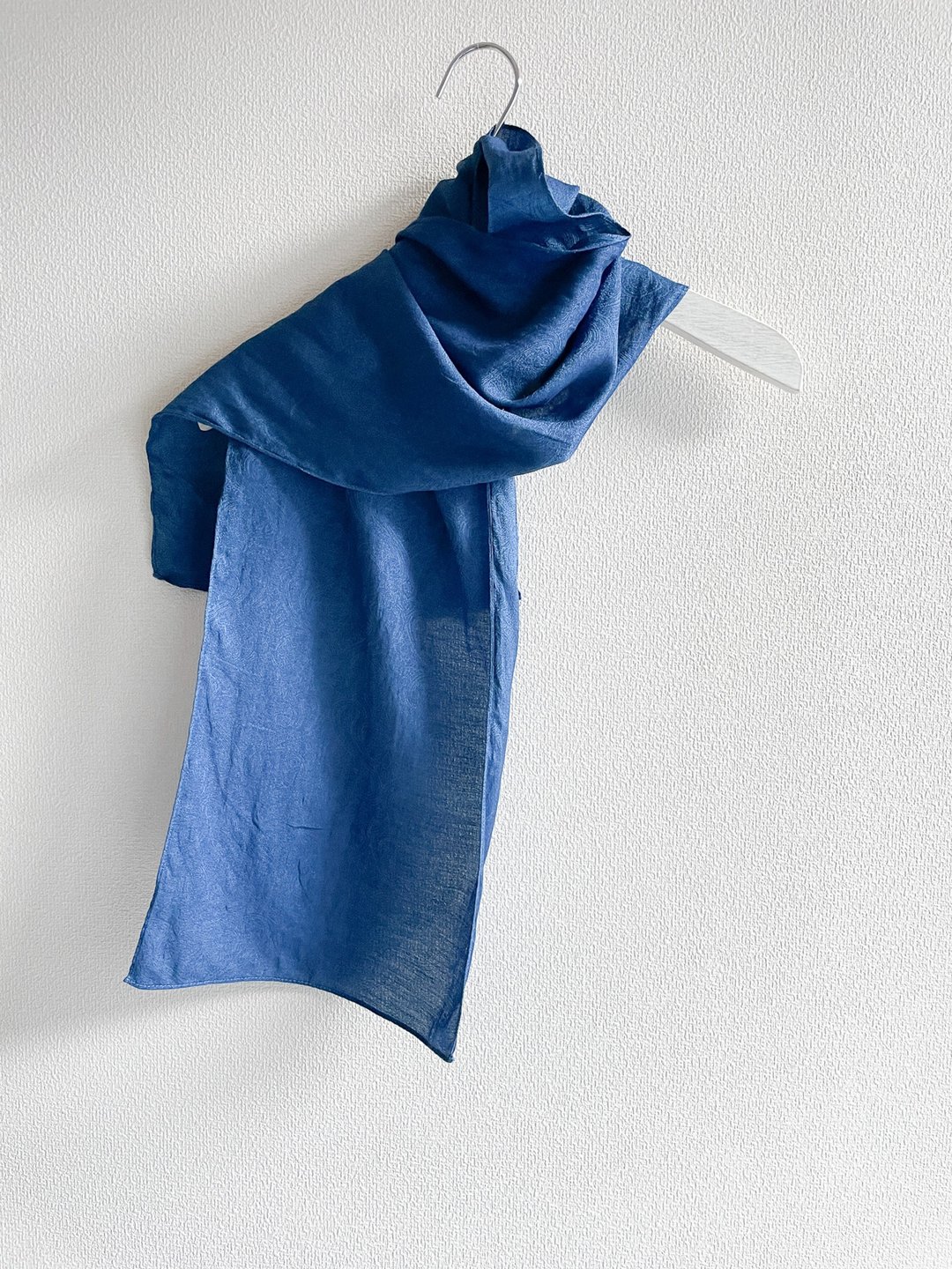 蓝染真丝丝巾 佩斯利图案 轻薄真丝使用 BLUEWIND Silk Stole paisley Aizome Aizen JAPANBLUE - 其他 - 棉．麻 蓝色