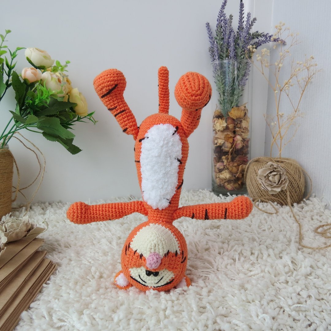 Soft orange tiger cub Disney cartoon character. Stuffed animal tiger soft toy - 玩具/玩偶 - 棉 橘色
