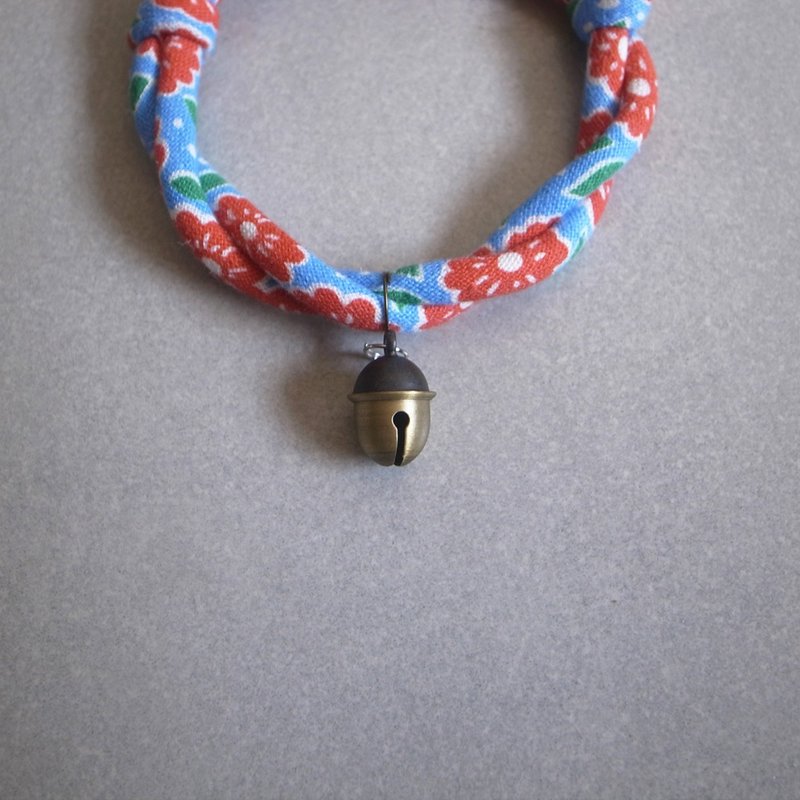 北欧棉布日本犬猫颈圈 项圈(可调式)--海洋蓝+黄铜橡树果铃铛_S号 - 项圈/牵绳 - 棉．麻 蓝色