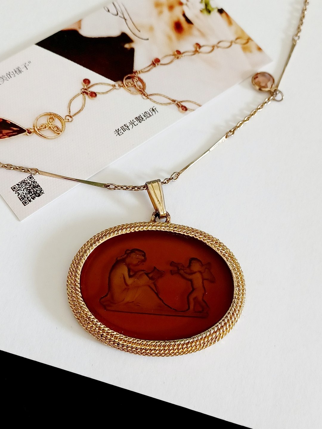 vintage jewelry  古董凹面雕刻天使与女神玻璃项链 - 项链 - 其他金属 