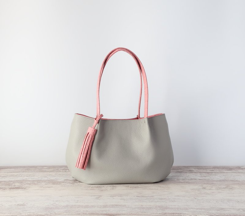 Fluffy tucked tote bag, SS size, light gray x pink, made-to-order - 手提包/手提袋 - 真皮 粉红色