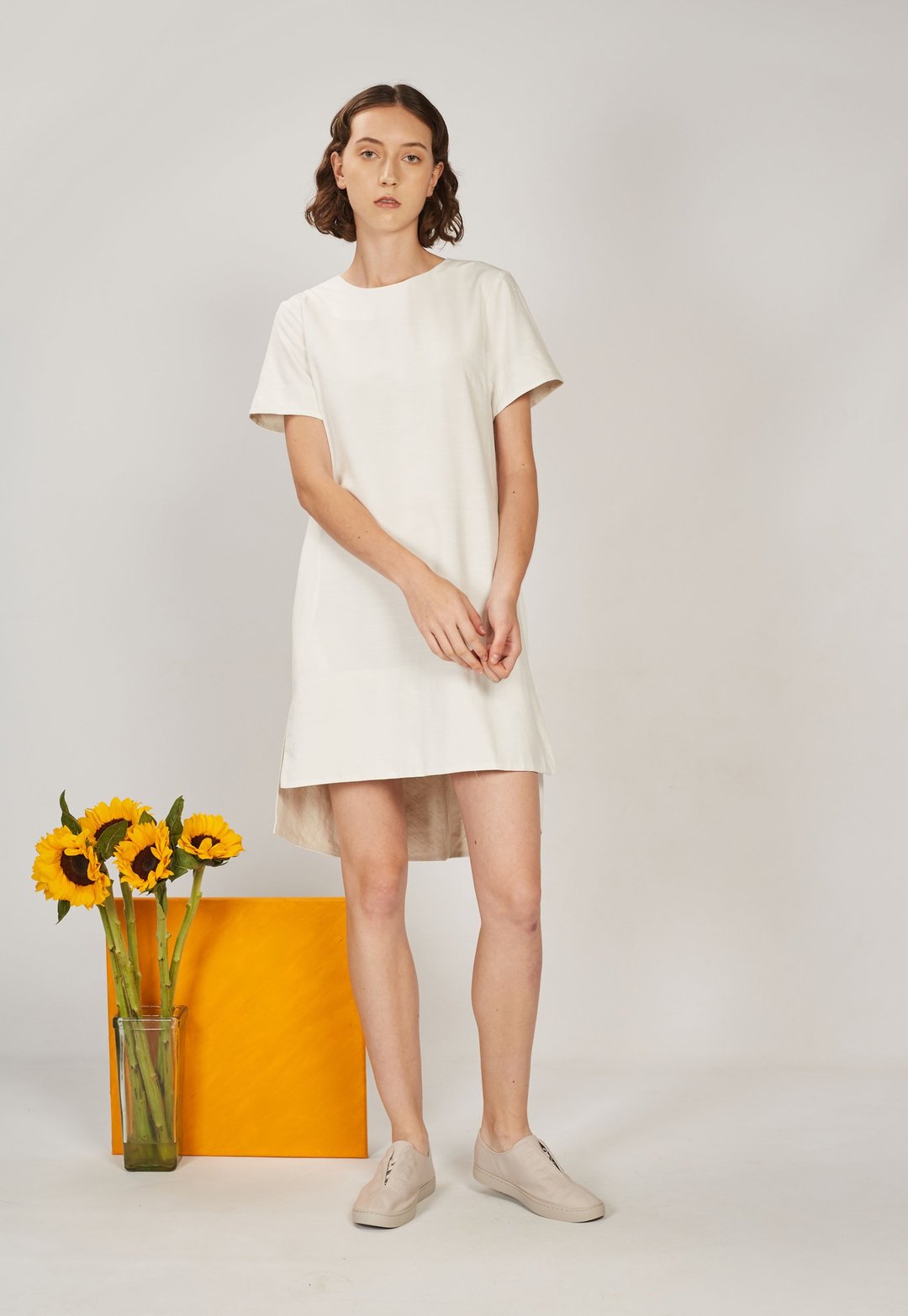 Kenny Dress in White - 洋装/连衣裙 - 其他人造纤维 