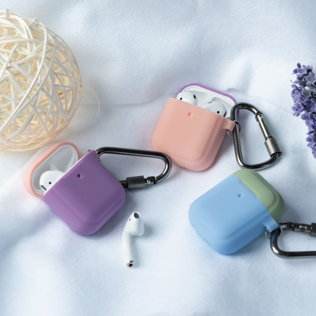 AirPods 1&2代【厚盾系列】撞色挂钩硅胶保护套 - 耳机收纳 - 硅胶 多色