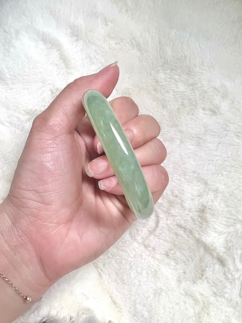 翡翠A货糯冰底湖水绿飘黄翡手镯玉镯/圈口适50.51.52/生日/送礼/ - 手链/手环 - 玉石 绿色