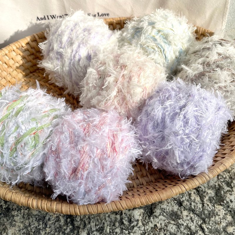 【粒线桔】三股混合纱线-天使羽毛 | 一卷50公克/1pcs(50g) - 编织/刺绣/羊毛毡/裁缝 - 其他人造纤维 白色