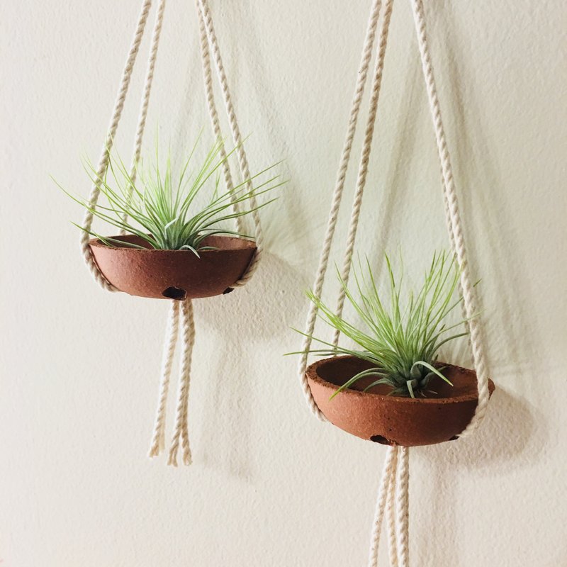 MACRAME  手工空气凤梨吊饰 小瓦红陶挂盆 空气凤梨支架-不含植物 - 植栽/盆栽 - 棉．麻 红色