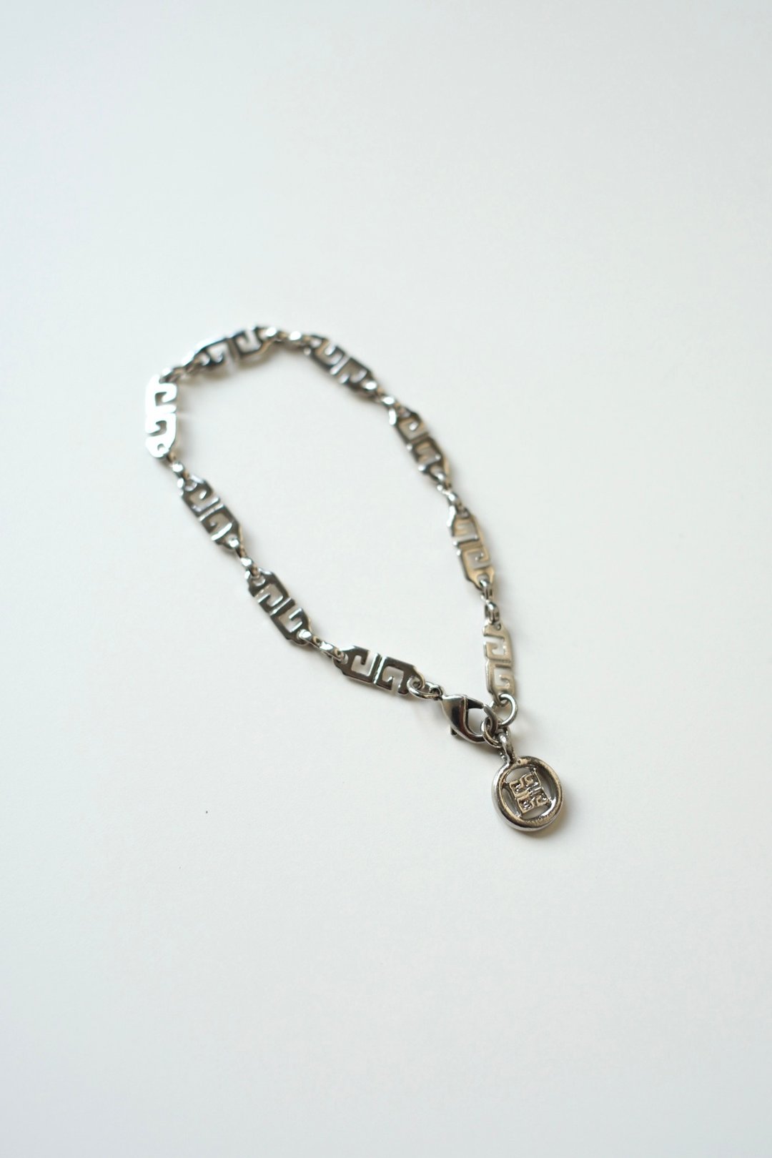Givenchy Bracelet/古董饰品/手链/首饰/Vintage/复古手链 - 手链/手环 - 银 银色
