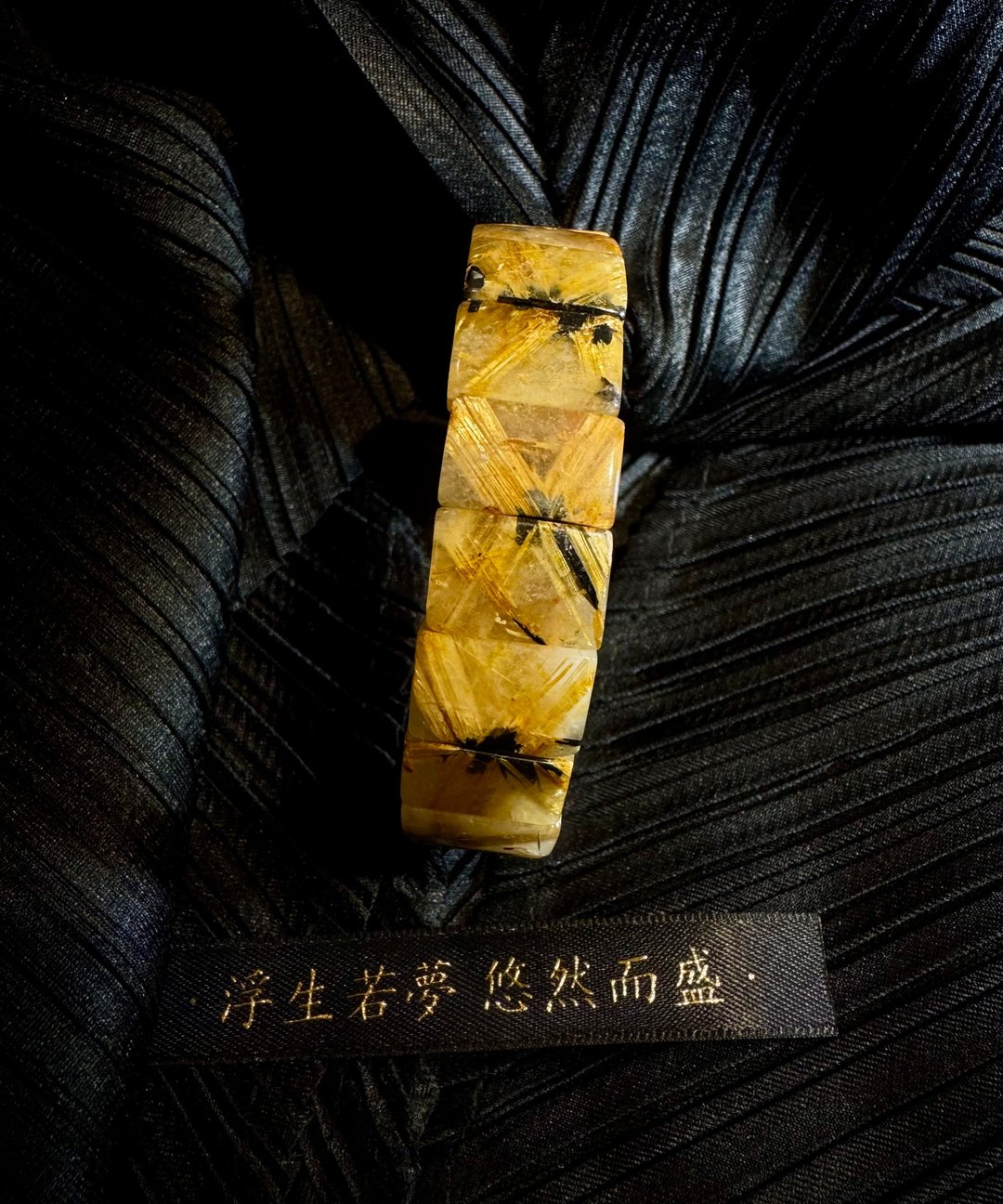 绽放。水晶之王 天然钛晶花手排 钛金 钛晶 手排 金红石 手排 手 - 手链/手环 - 水晶 黄色