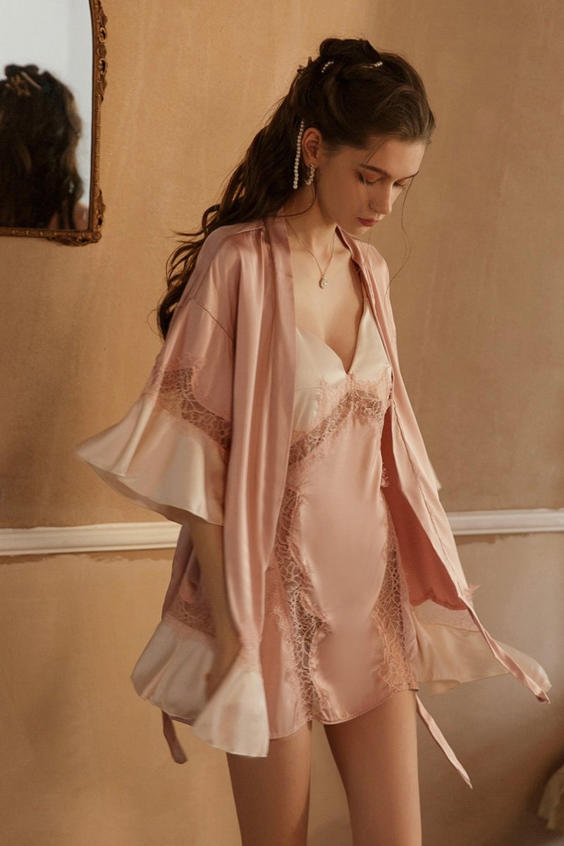 Nightgown Pink satin dress, robe and dress set - 居家服/睡衣 - 其他材质 