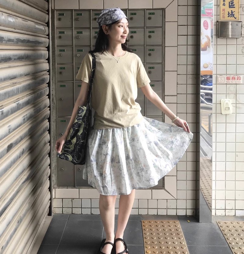 温柔碎花 纯棉百搭短裙 可客製 - 裙子 - 其他材质 多色