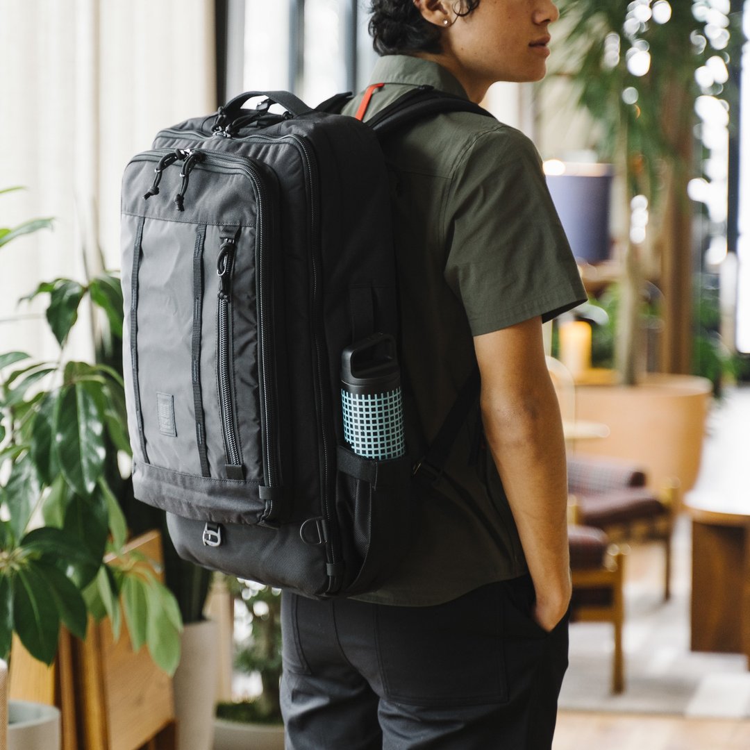 GLOBAL TRAVEL BAG 40L 旅行包 背包 - 后背包/双肩包 - 尼龙 多色