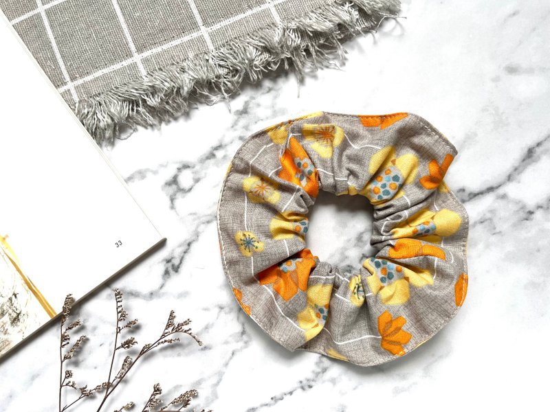 手作发饰。大肠圈。金莲花 - 发饰 - 棉．麻 橘色