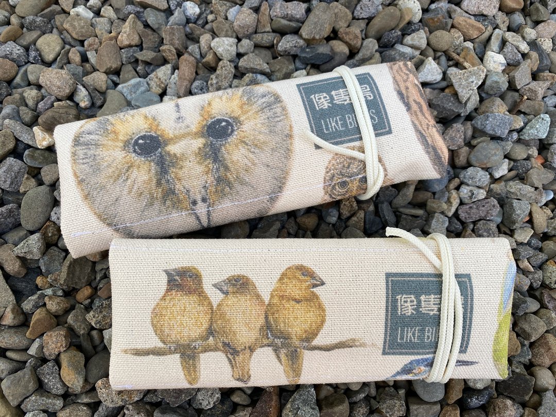 像只鸟 like a bird 餐具袋 餐垫 笔袋 2件组 - 铅笔盒/笔袋 - 棉 卡其色