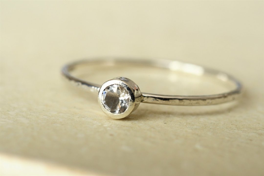 Small Shining Story Morganite - 戒指 - 其他金属 银色