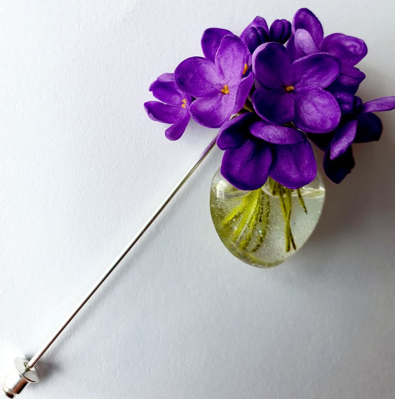 Purple syringa flowers unisex brooch/ Corsages/ Lilac clay flowers brooch pin - 胸针 - 其他材质 紫色