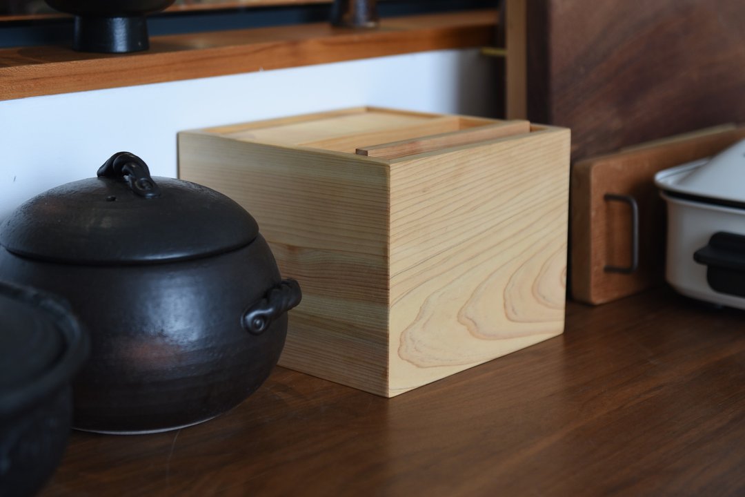 日本檜木米箱  小型廚房糧食零食收納箱  防潮防蟲儲物箱 - 收纳用品 - 木头 