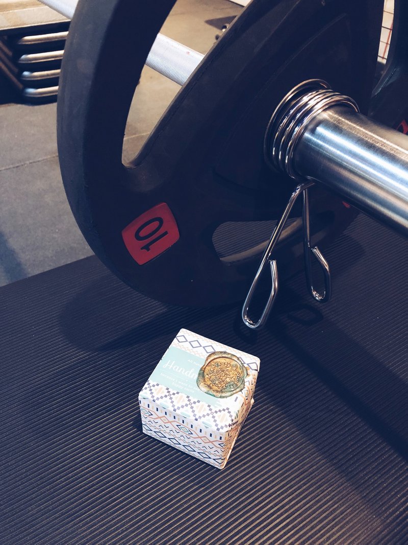 万用皂。乳油木/橘橙/黑炭。洗手洗衣洗碗不怕残留。家庭号环保包 - 碗盘清洁 - 其他材质 