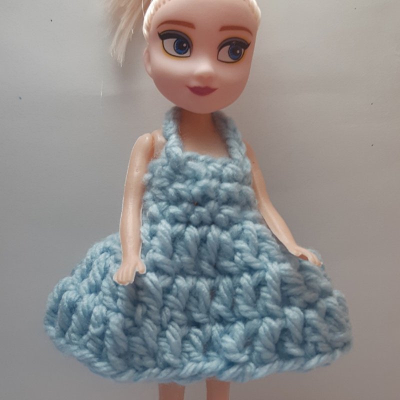 Blue Crochet Doll Dress, small, cute, suitable as a gift or collectible - 玩偶/公仔 - 其他材质 蓝色