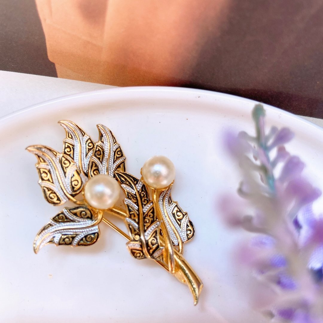 【西洋古董饰品】西班牙 大马士革K金工 花叶优雅珍珠感 胸针别针 - 胸针 - 贵金属 金色