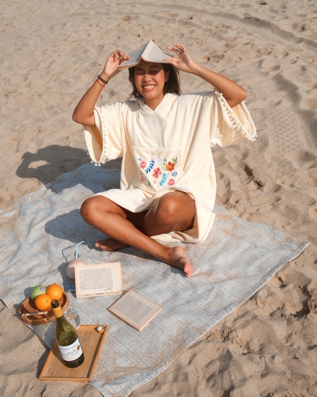 2024杏仁色 Beach & Home COZY HOODIE - 毛巾浴巾 - 其他人造纤维 卡其色