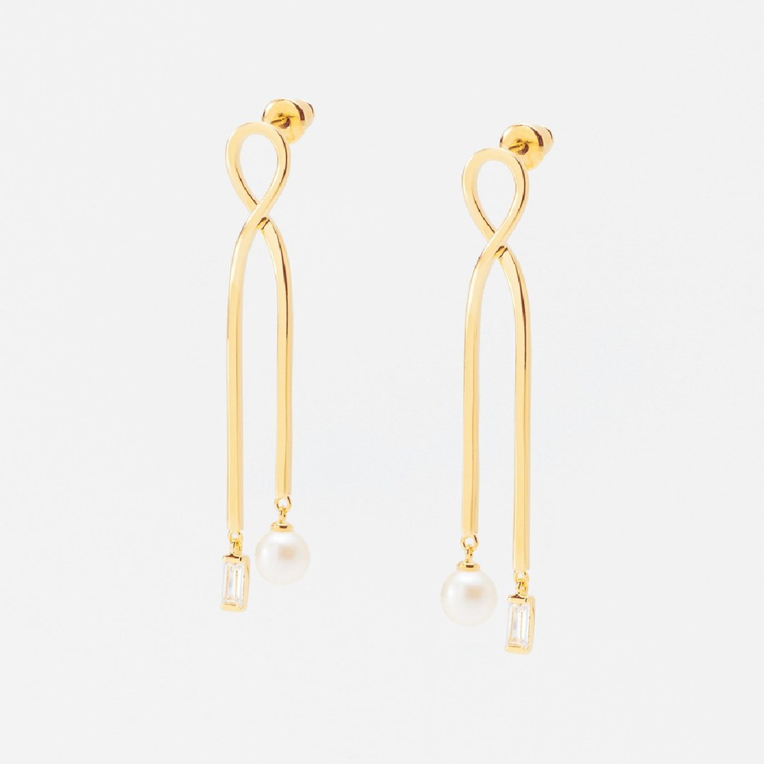 独特优雅 / Parissa earrings 一对 - 耳环/耳夹 - 其他金属 金色