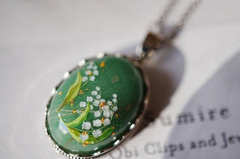 2026春季诞生花 天然绿东陵与铃兰项链 24K金箔坠饰 - 项链 - 宝石 绿色