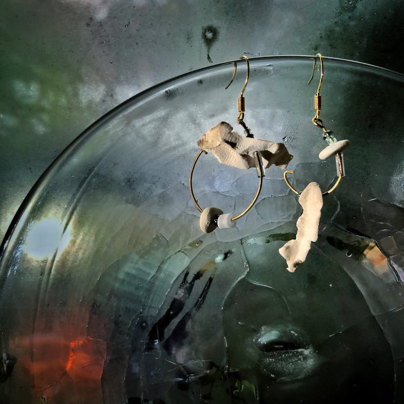 星际尘埃 耳环 - 耳环/耳夹 - 其他材质 白色