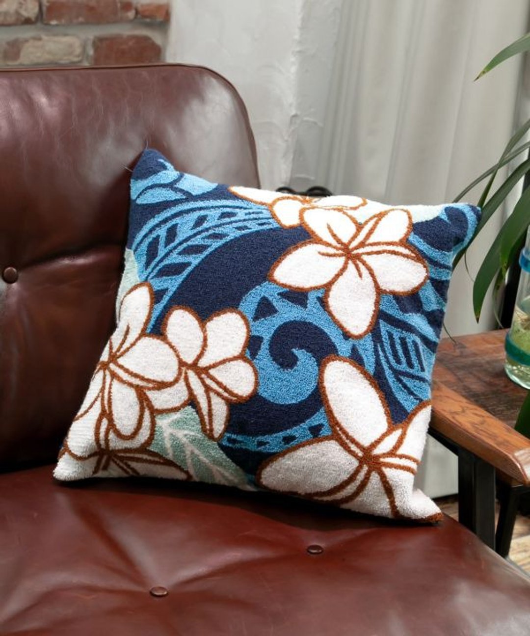 Hawaiian Chenille Embroidery Pillow Case - 枕头/抱枕 - 其他材质 