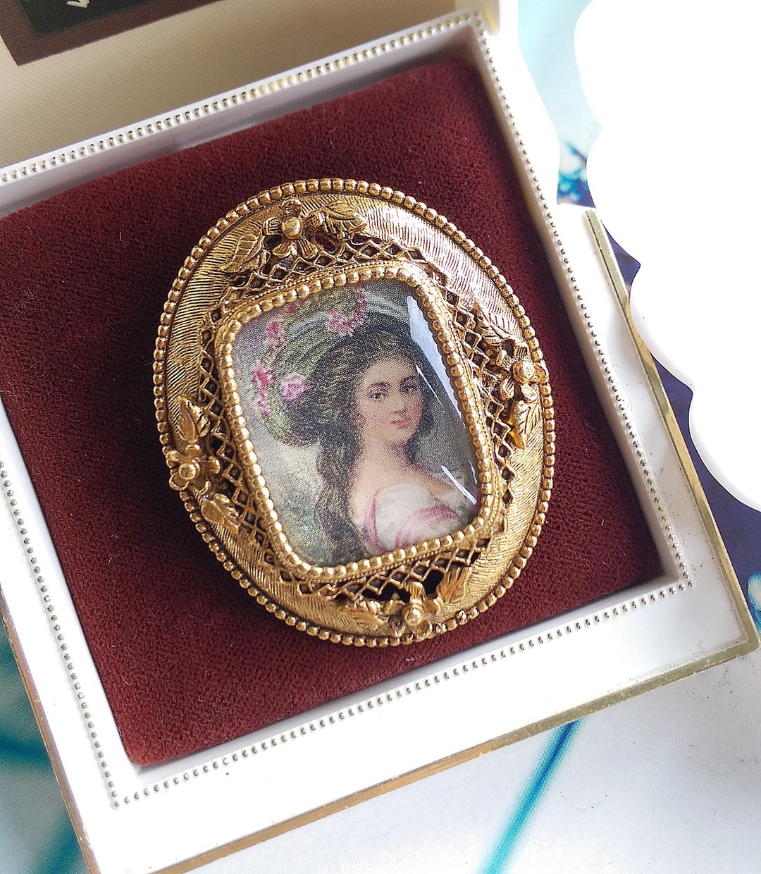 Vintage Jewelry  FLORENZA  欧式裱框 仕女肖像 别针 胸针 - 徽章/别针 - 其他金属 金色