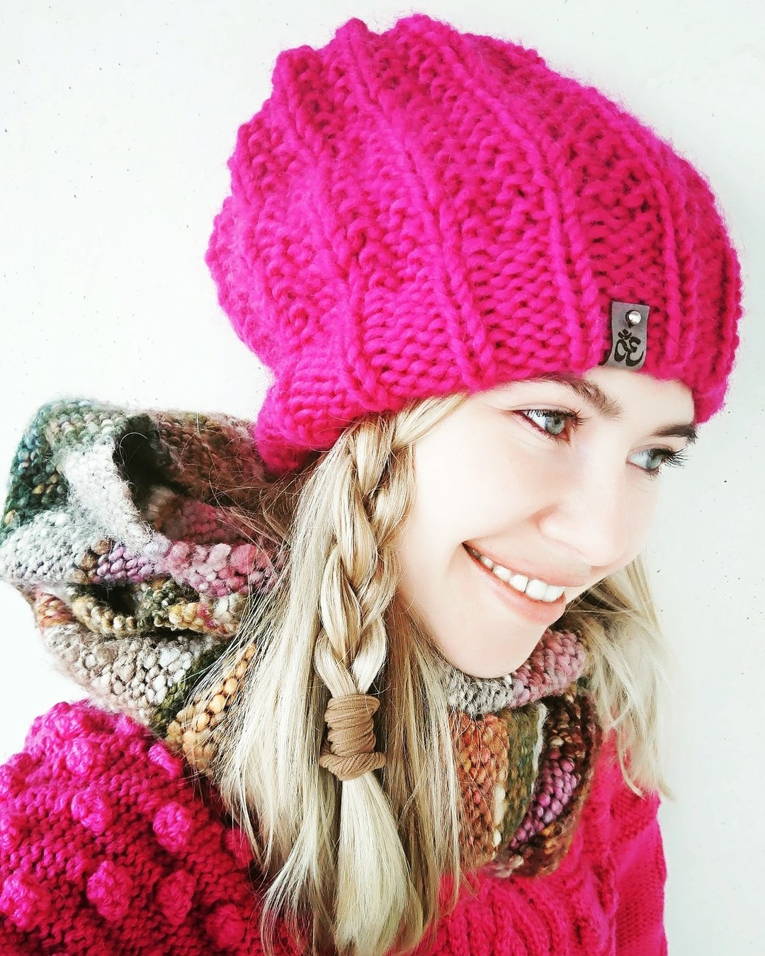 Knitted Pink Wool Hat/ Slouchy Wool Beanie/ Pink Slouchy Women Hat/ Gift For Her - 帽子 - 羊毛 粉红色