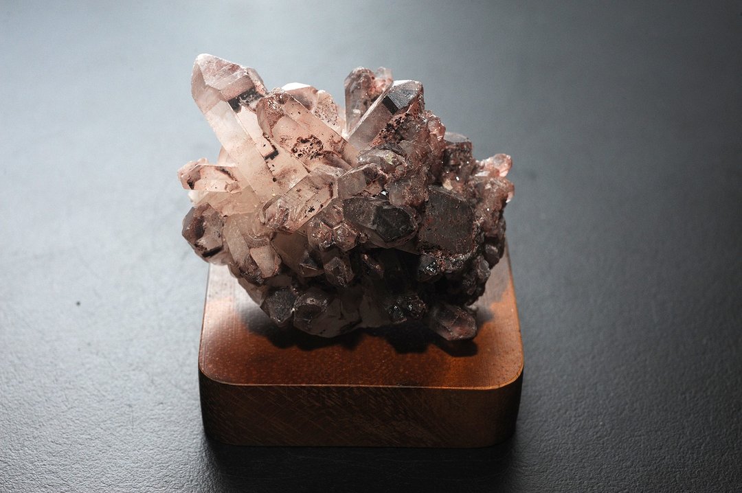 红幽灵白水晶 矿石/水晶/灵修/矿石/开运/招财/破煞/防小人 - 摆饰 - 水晶 