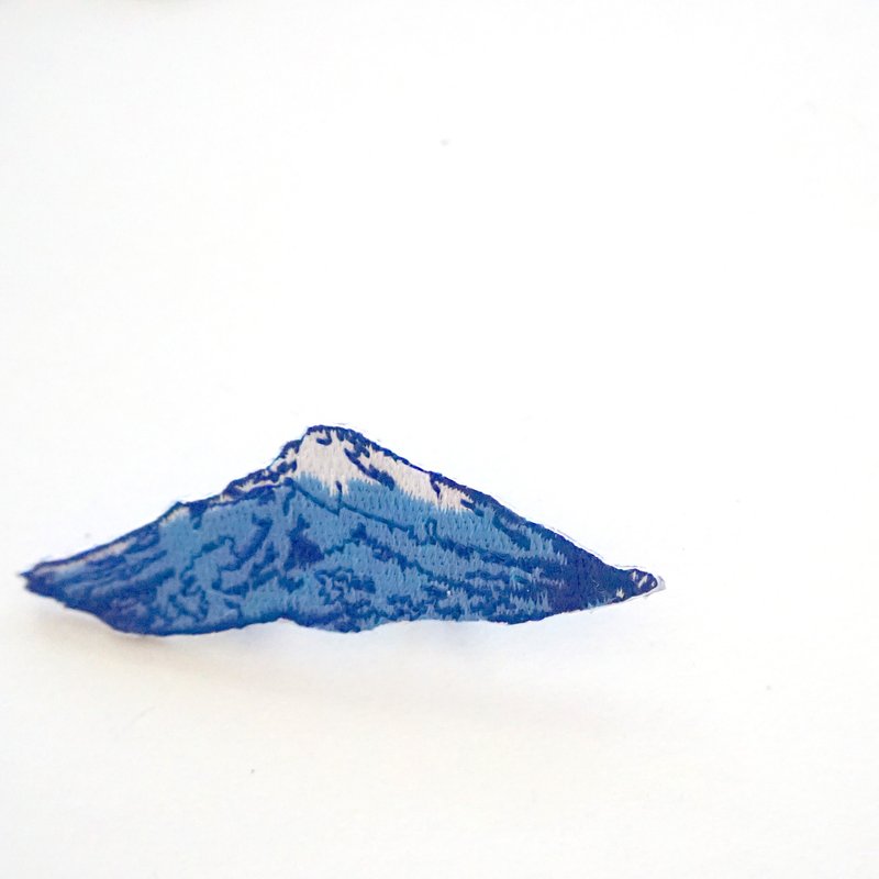 蓝色山棱刺绣别针/贴布 - 胸针 - 绣线 蓝色