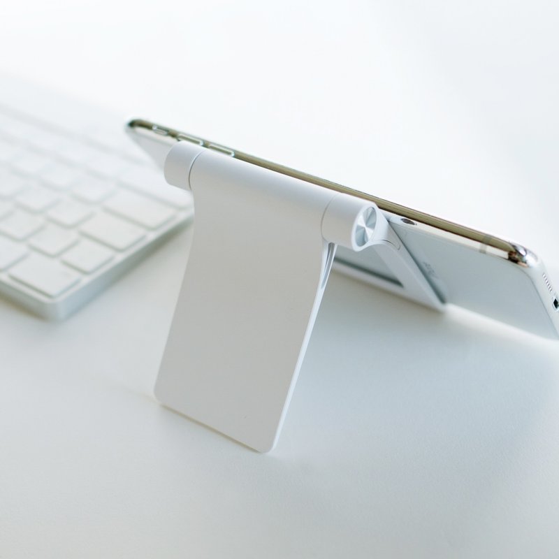 手机/平板 360度桌面支架 - 极光白 - 手机座/防尘塞 - 塑料 白色