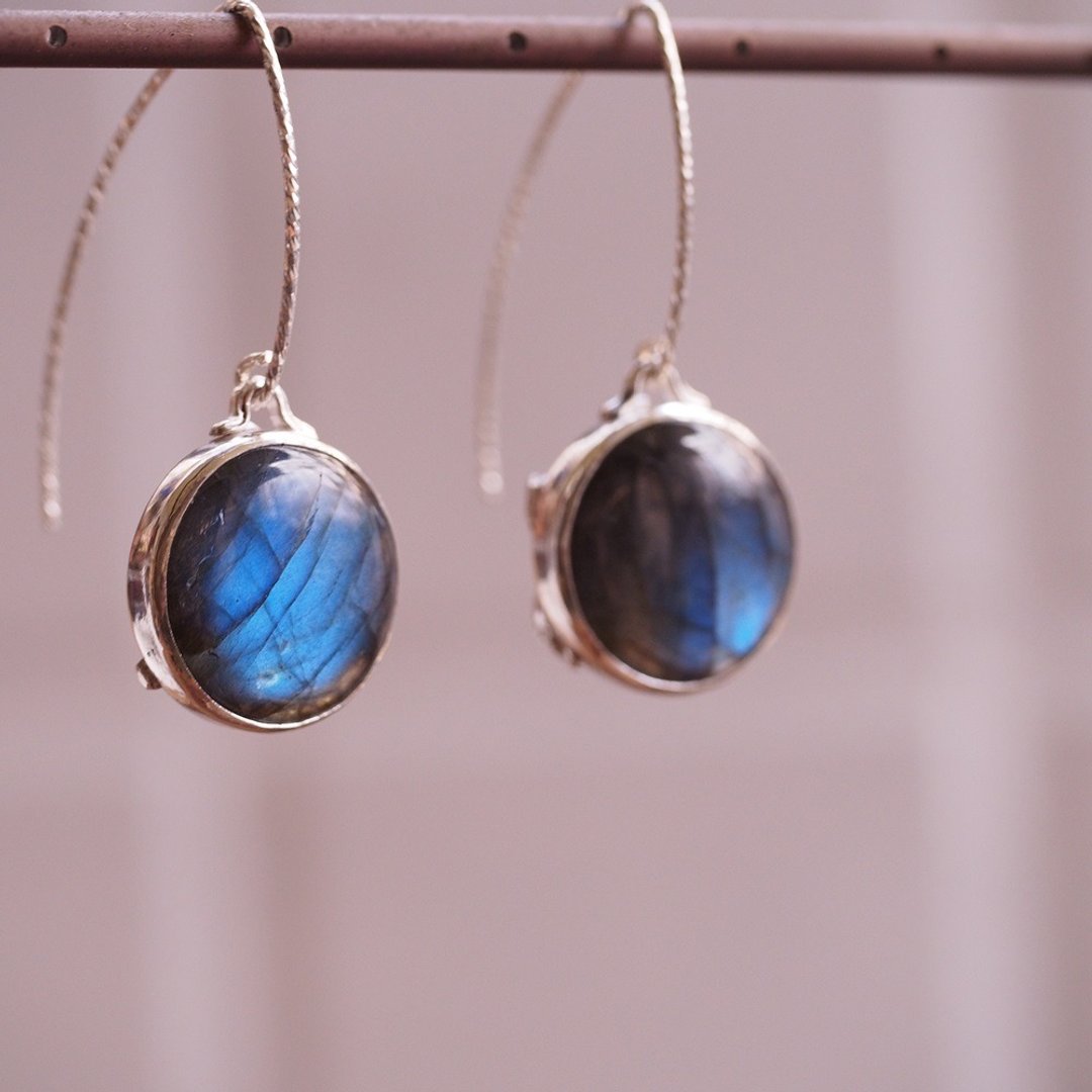 拉长石 圆形 大颗 15mm 蓝光 纯银 耳环 Labradorite earrings - 耳环/耳夹 - 半宝石 蓝色