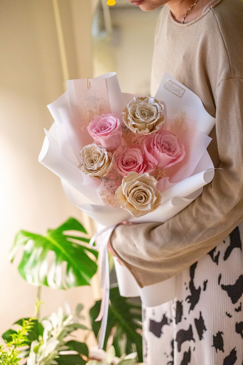 DAY OFF 顶级厄瓜多尔尔永生玫瑰 日本进口永生花 不凋花 干燥花 花束 - 干燥花/捧花 - 植物．花 