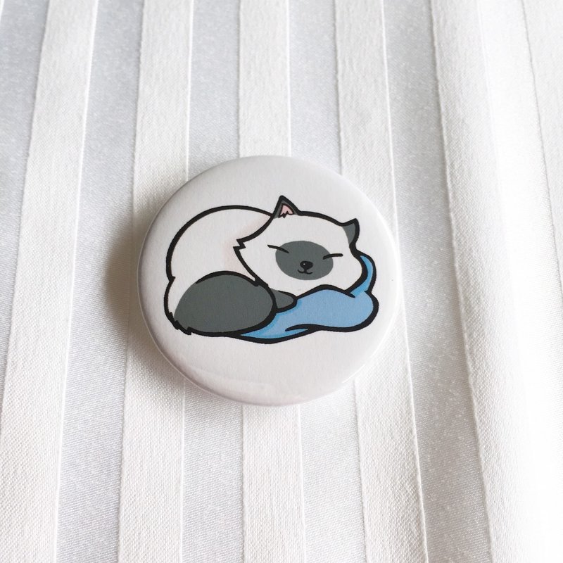 猫咪睡觉胸章 - 徽章/别针 - 塑料 绿色