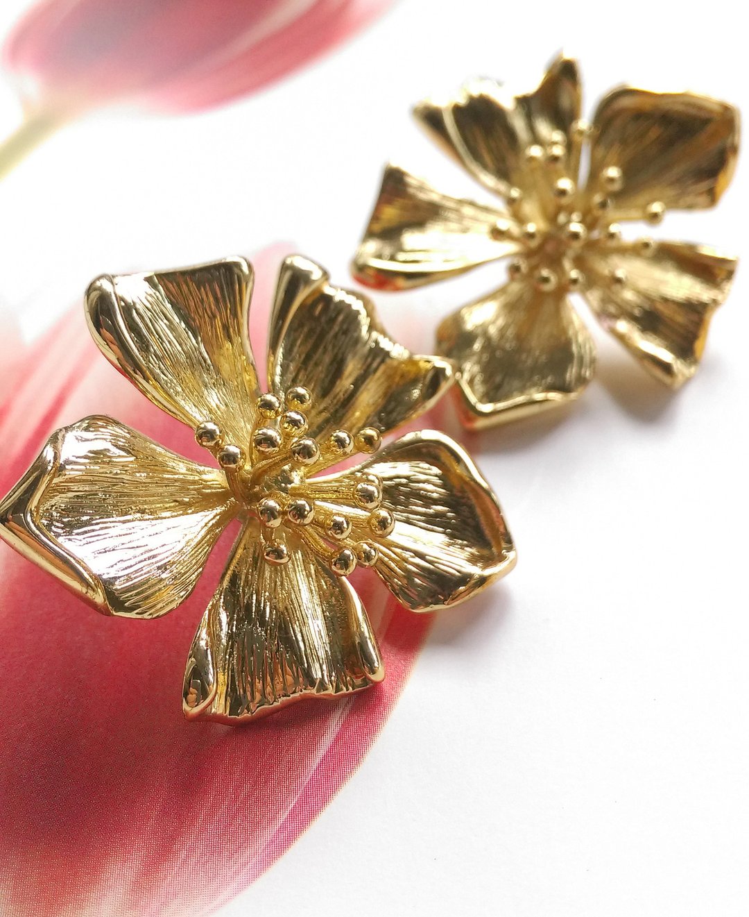 Vintage Jewelry 西洋古董饰品 BAUBLEBAR 立体花卉 针式耳环 - 耳环/耳夹 - 其他金属 金色