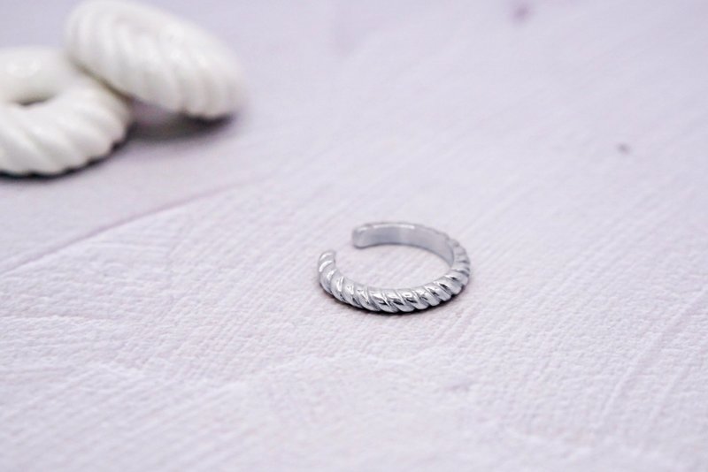 鲜奶油Cream开口戒指 - 戒指 - 纯银 