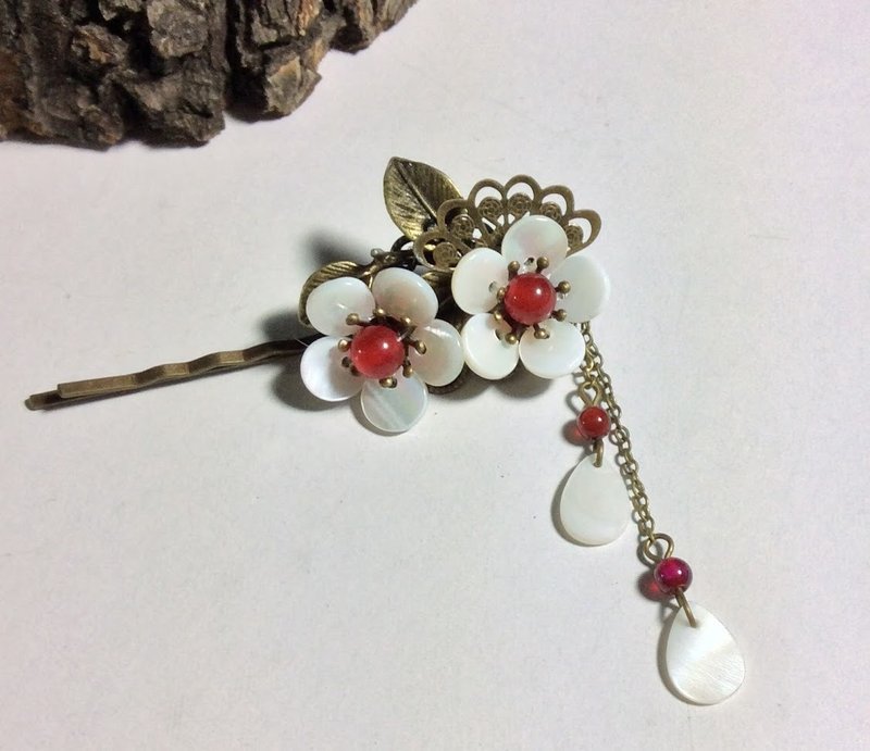 喵手作~青铜梅花一字夹 - 发饰 - 其他材质 白色