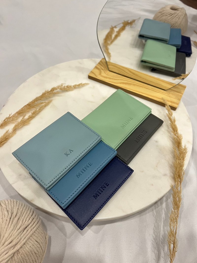 名片夹  免费刻字 凹凸压印服务 18种颜色 - 名片夹/名片盒 - 人造皮革 