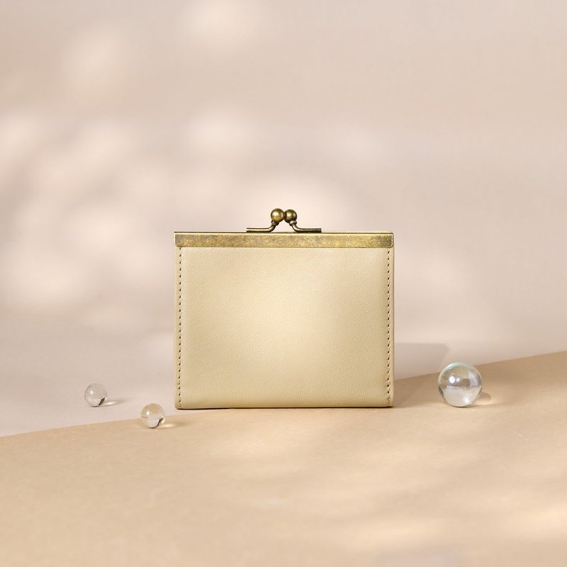 【圣诞礼盒】意大利精品山羊皮/手作皮件/口金短夹-杏仁黄 - 皮夹/钱包 - 真皮 黄色