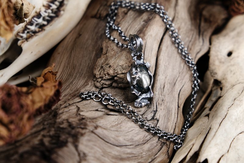 【山骸纪】幽澄之境II-黄铁矿绿松项链 - 项链 - 银 银色