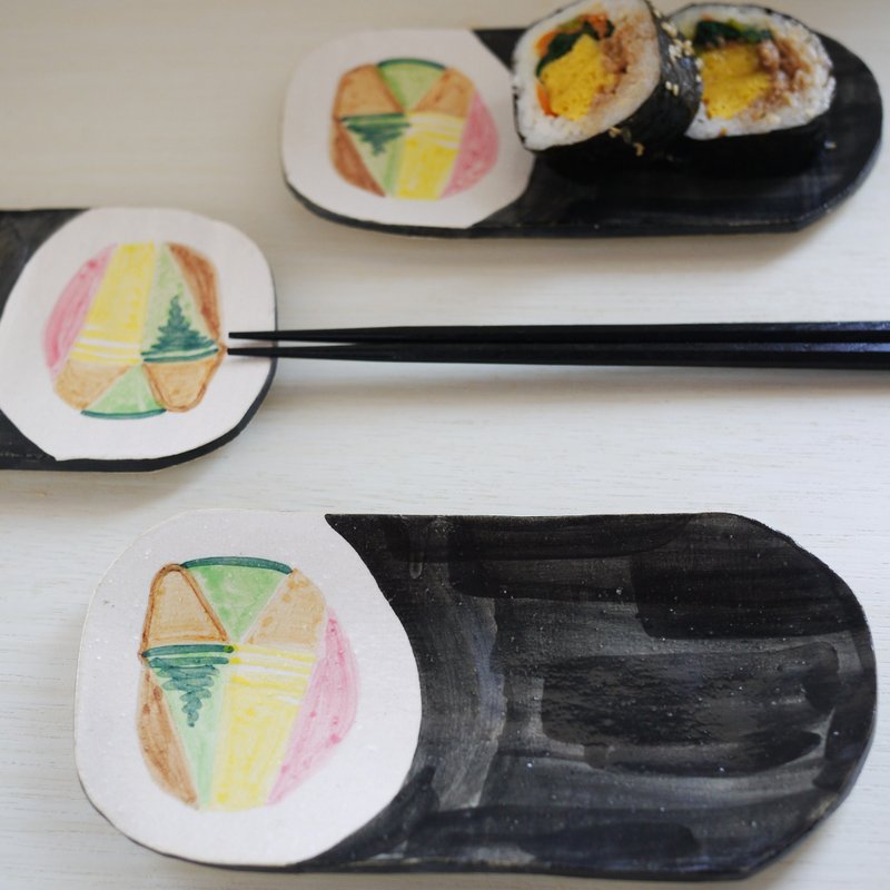 Eho winding length dish - 浅碟/小碟子 - 陶 黑色