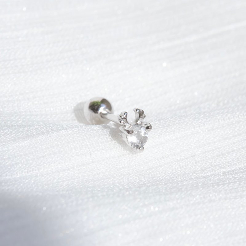 白水晶925纯银麋鹿转珠耳环 - 耳环/耳夹 - 宝石 银色