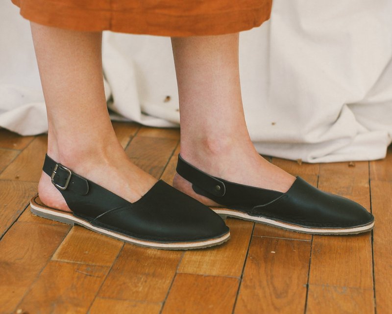 黑色凉鞋、露跟凉鞋、皮革凉鞋、夏季凉鞋、女士凉鞋、夏季鞋 - 女款休闲鞋 - 真皮 黑色