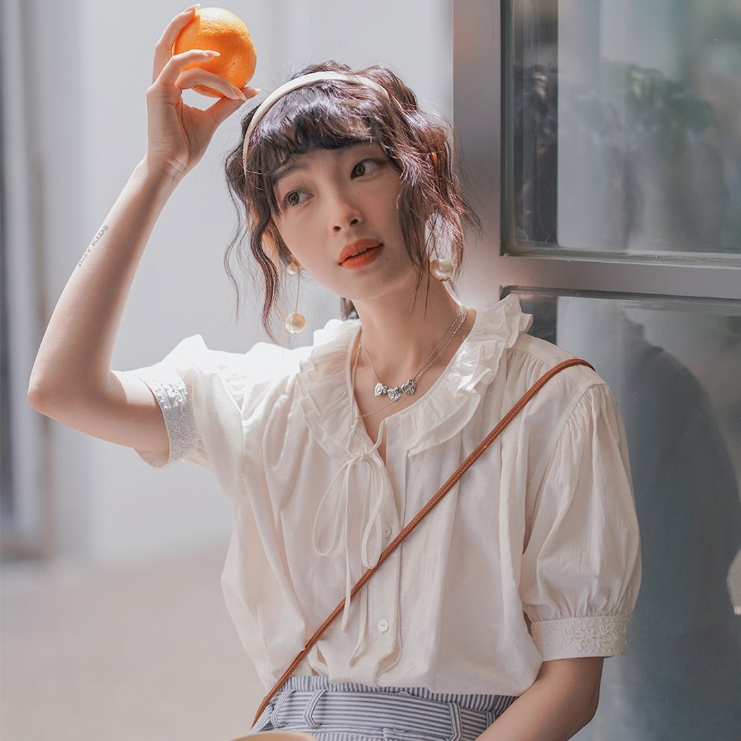 荷叶领系带短袖衬衫|衬衫|夏春款|Sora-930 - 女装衬衫 - 棉 白色