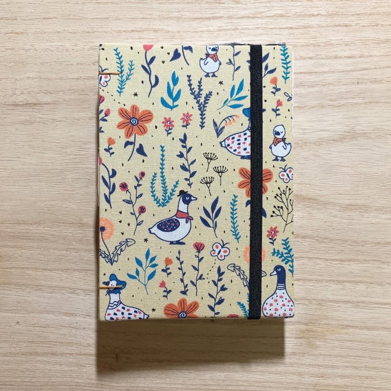 爱在深秋 - 大地黄 - 2025 无时效 A5 手缝手帐本 - 笔记本/手帐 - 纸 