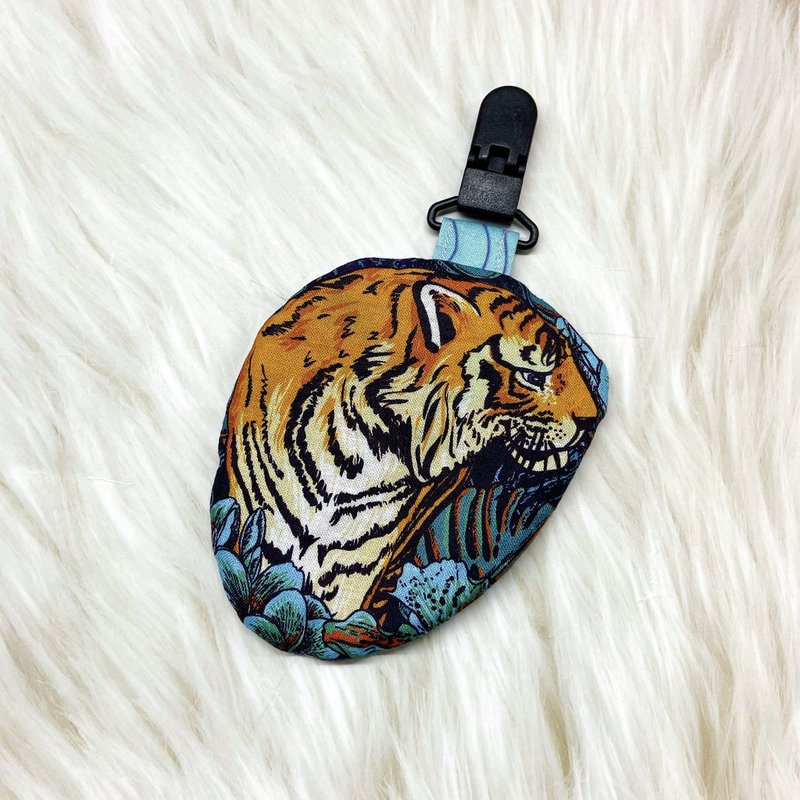 PJ手作【深情老虎】 平安符袋/防蚊袋 - 平安符/符袋 - 棉．麻 绿色